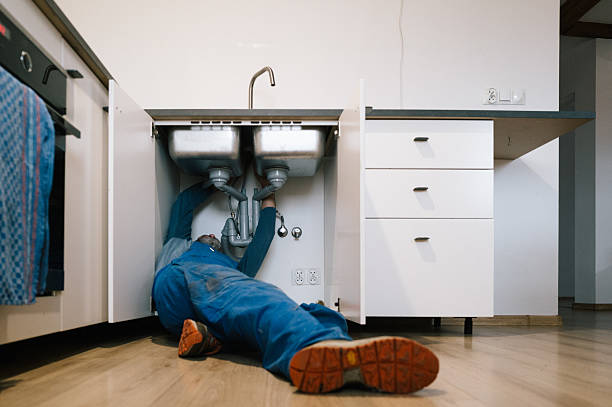 Professional Drain Cleaning technician working in Lake Zurich, IL